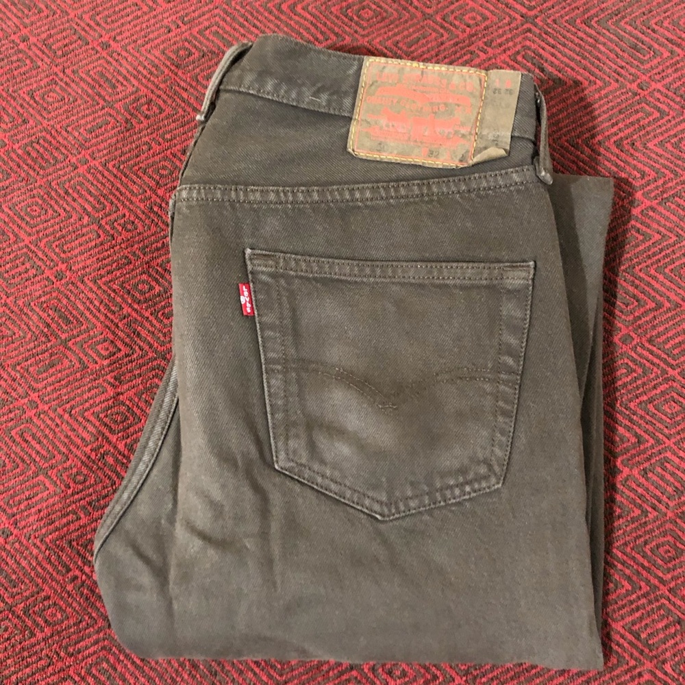 Levi’s 501 33x32 Brown